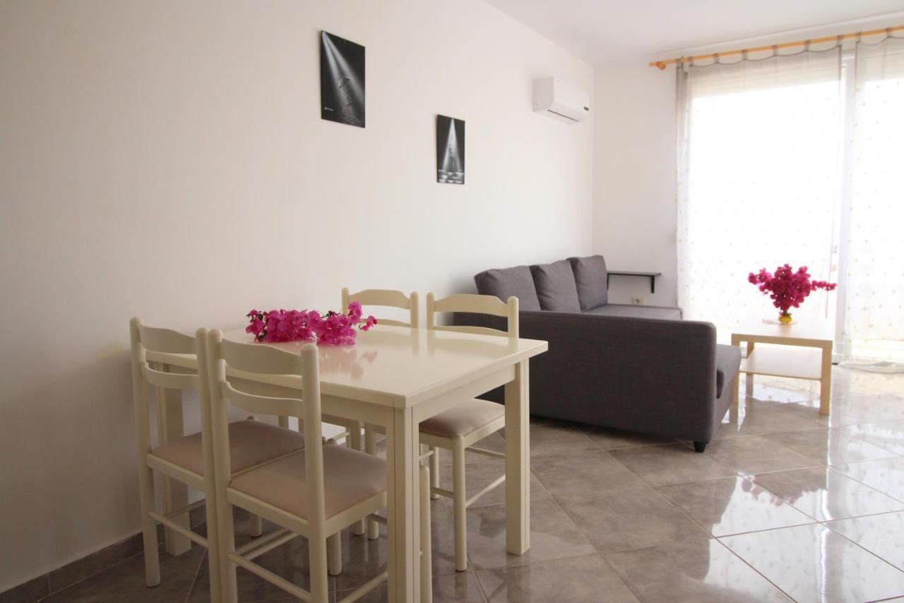 סרנדה The Bay Apartments מראה חיצוני תמונה