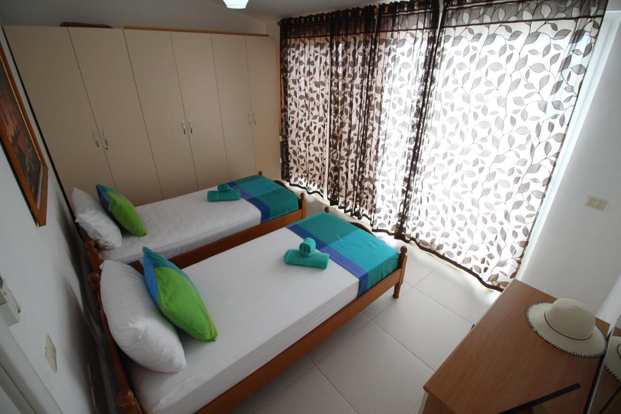 סרנדה The Bay Apartments מראה חיצוני תמונה