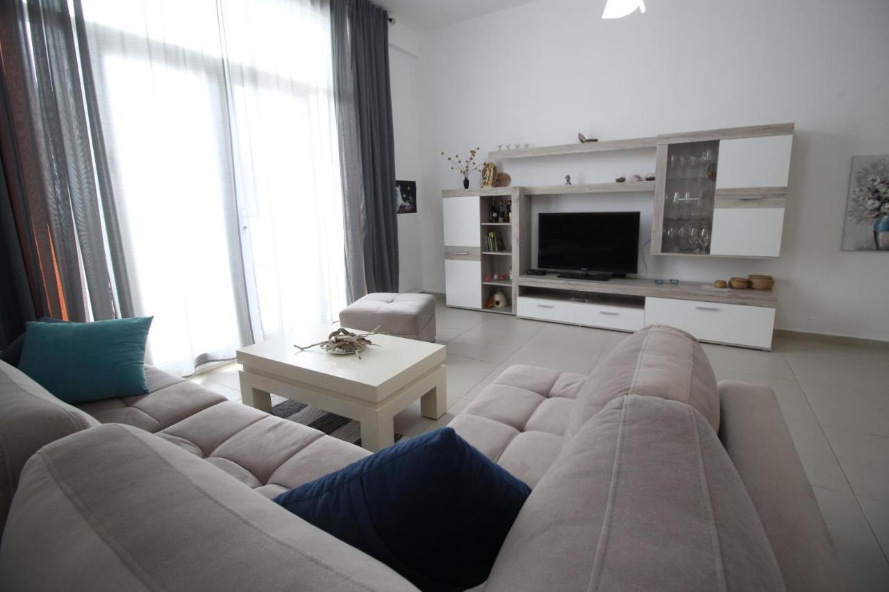 סרנדה The Bay Apartments מראה חיצוני תמונה